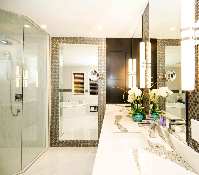 Dramatic Ensuite with Sparkle - Image 5