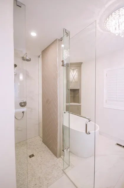 Elegant Grey Tone-on-Tone - Image 5