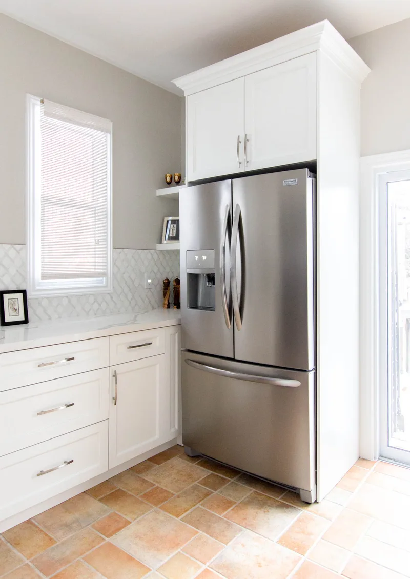 Petit Kitchen with Hidden Storage - Image 1