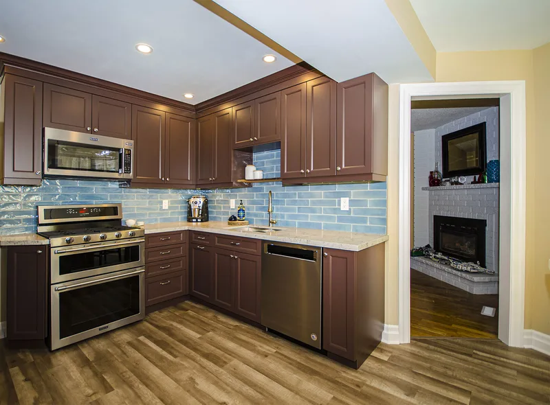 Glam Meets Industrial - Image 12