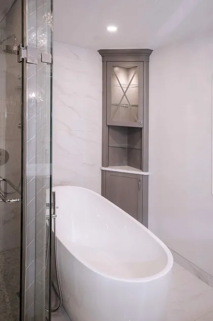 Elegant Grey Tone-on-Tone - Image 7