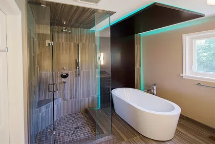 Chromotherapy in Main Bathroom - Image 32