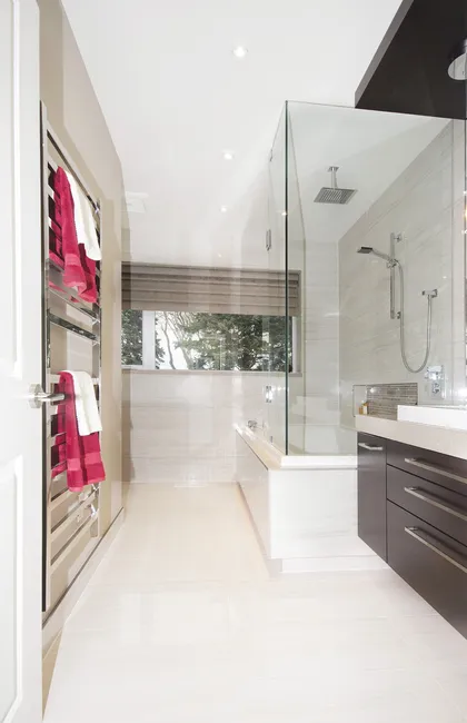 Bathroom with Wall Mounted Toilet - Image 11