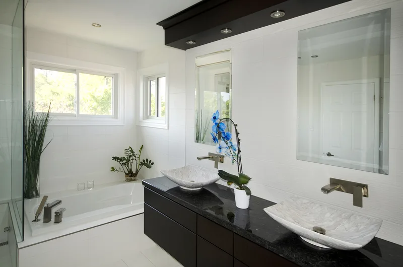 Classic Ensuite with Custom Shower Bench - Image 10