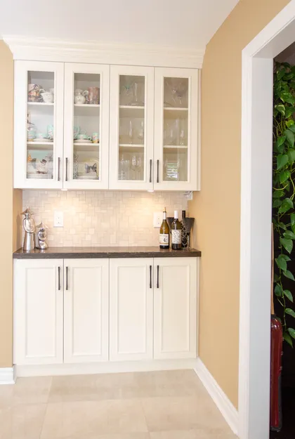 Creamy White Kitchen - Image 5