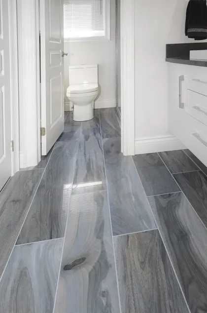 Two Kids Bathroom - Image 5