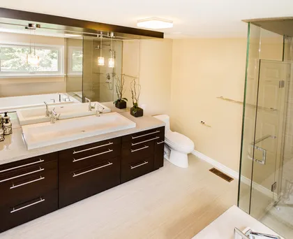 Ensuite with Trough Sink - Image 7