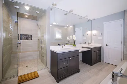 Simple & Elegant Ensuite - Image 3