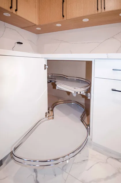 Whitby Kitchen Renovation With Modern 3-Tone Design - Image 17