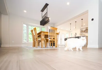 Transitional Farmhouse Kitchen Renovation in Pickering - Image 4