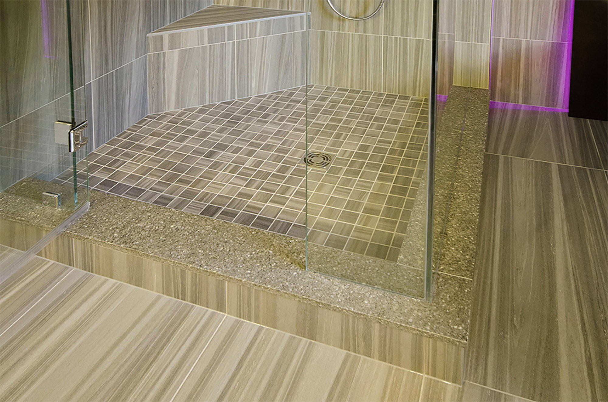 Bathroom_Renovations_Floor_and_Bath_Design_18