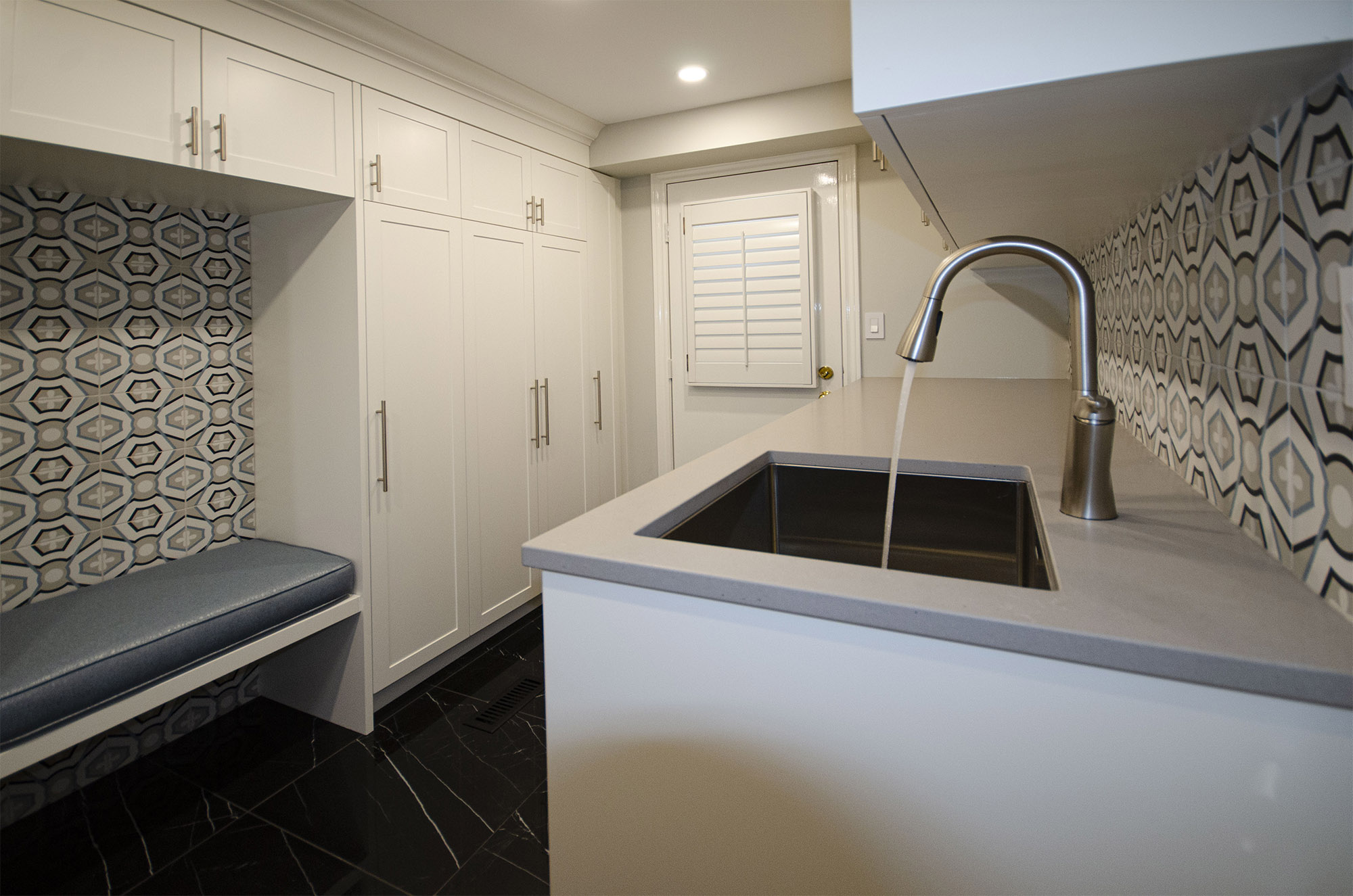 Laundry_Room_Floor_and_Bath_Design_06